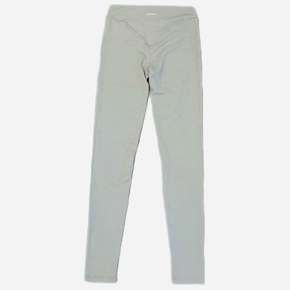 NWOT NORBO Accent Leggings in Grey Size Small - Picture 8 of 9